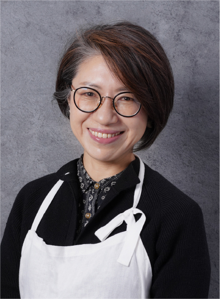 高菜のおすすめ献立を調理する料理家